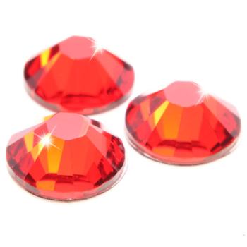 Swarovski® Hotfix Kristalle 2038 XILION, SS6 Light Siam (Strass-Steine, Glitzersteine zum Aufbügeln) - 25 Stück