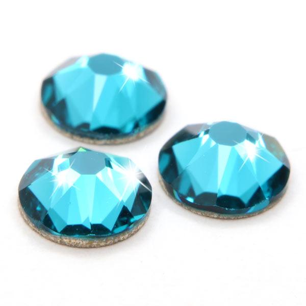 Swarovski® Hotfix Kristalle 2078 XIRIUS, SS20 Blue Zircon (Strass-Steine, Glitzersteine zum Aufbügeln) - 25 Stück