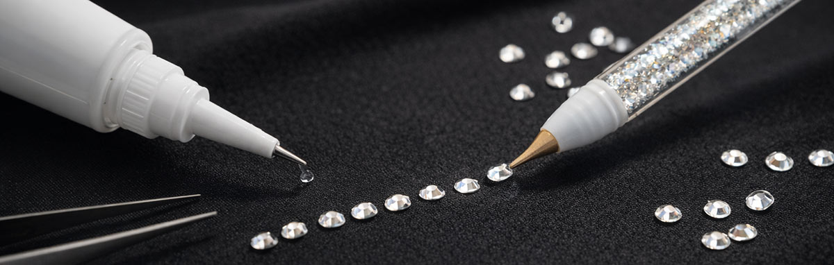 Ratgeber: Strasssteine richtig kleben – Luxoria HQ88 Hotfix Anleitung